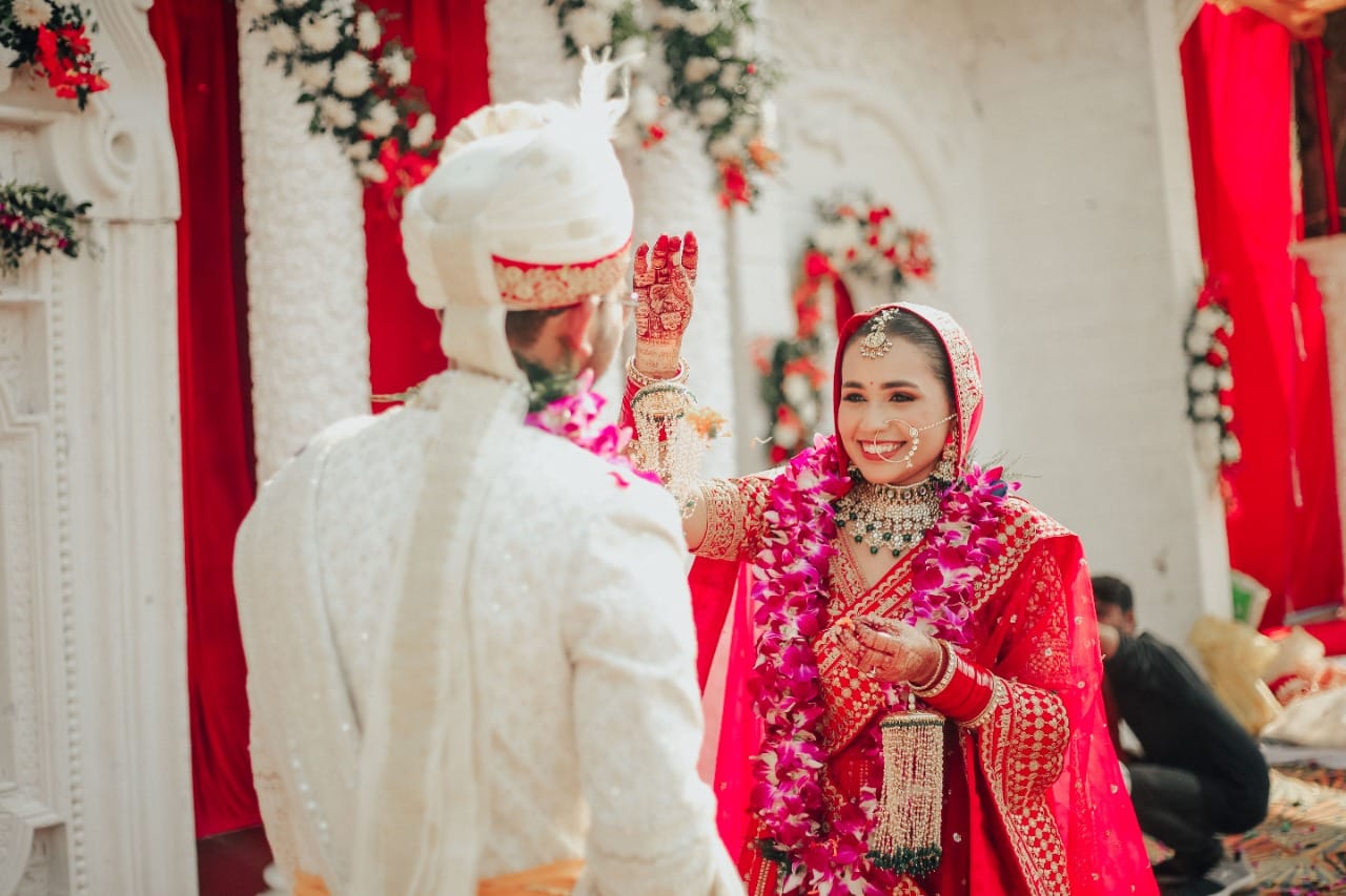 Capturing Eternal Love: The Best Places in Lucknow for Pre-Wedding Photography